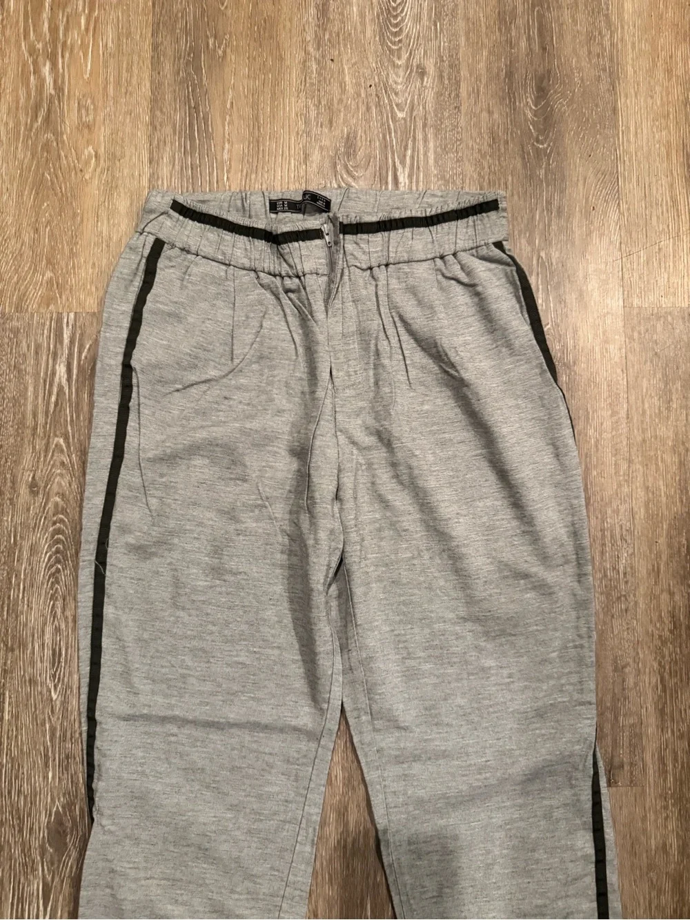 Zara trafuluc linen gray with green stripe trouser